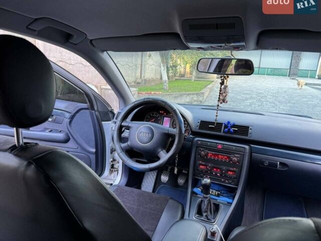Сірий Ауді А4, об'ємом двигуна 2 л та пробігом 223 тис. км за 5000 $, фото 4 на Automoto.ua