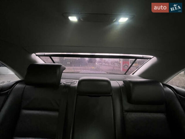 Серый Ауди А4, объемом двигателя 2 л и пробегом 307 тыс. км за 7300 $, фото 15 на Automoto.ua