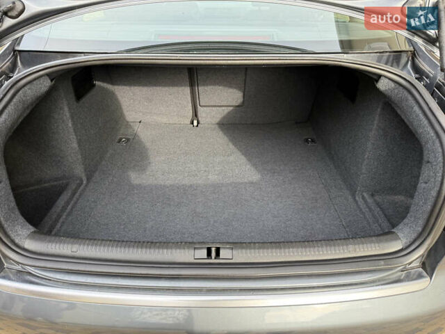 Серый Ауди А4, объемом двигателя 2 л и пробегом 220 тыс. км за 5750 $, фото 19 на Automoto.ua