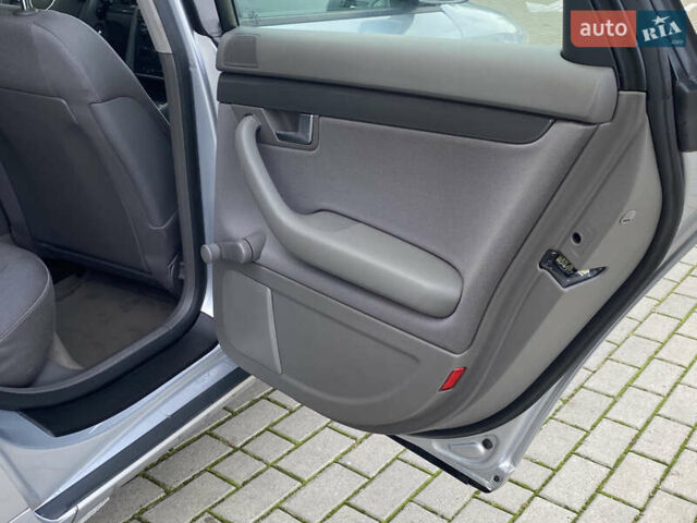 Серый Ауди А4, объемом двигателя 1.6 л и пробегом 190 тыс. км за 5499 $, фото 42 на Automoto.ua