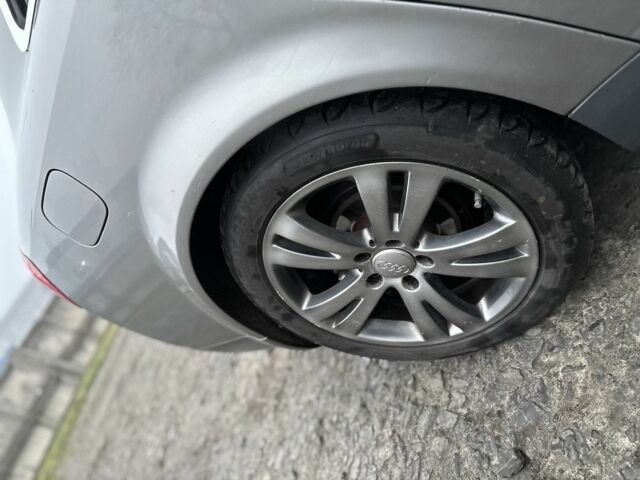 Серый Ауди А4, объемом двигателя 1.9 л и пробегом 337 тыс. км за 2499 $, фото 13 на Automoto.ua