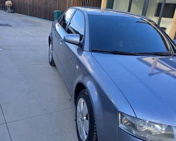 Сірий Ауді А4, об'ємом двигуна 1.6 л та пробігом 170 тис. км за 5266 $, фото 5 на Automoto.ua