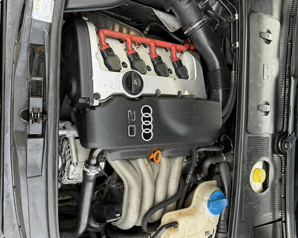 Серый Ауди А4, объемом двигателя 2 л и пробегом 220 тыс. км за 5750 $, фото 18 на Automoto.ua