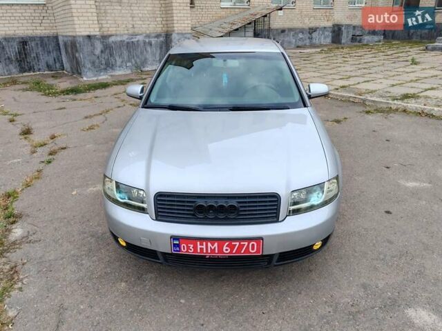 Сірий Ауді А4, об'ємом двигуна 1.6 л та пробігом 210 тис. км за 6000 $, фото 17 на Automoto.ua