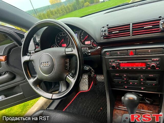 Сірий Ауді А4, об'ємом двигуна 2 л та пробігом 275 тис. км за 5800 $, фото 11 на Automoto.ua