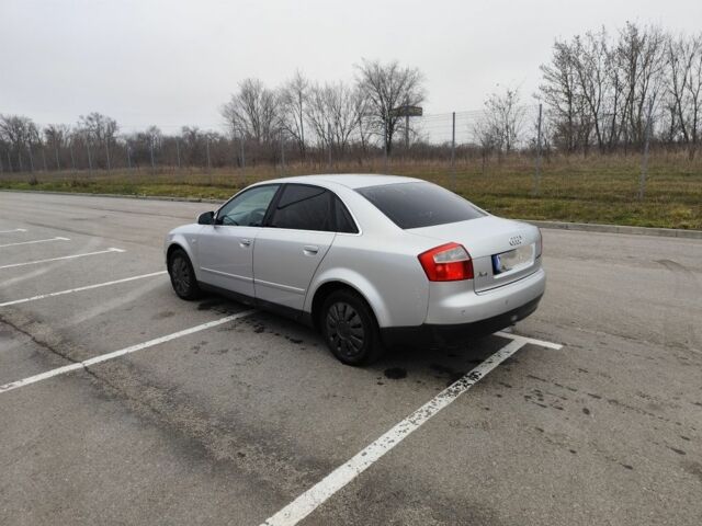 Серый Ауди А4, объемом двигателя 0 л и пробегом 410 тыс. км за 3000 $, фото 1 на Automoto.ua