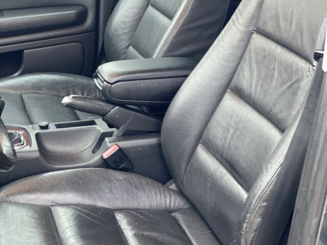 Серый Ауди А4, объемом двигателя 1.8 л и пробегом 230 тыс. км за 4200 $, фото 8 на Automoto.ua