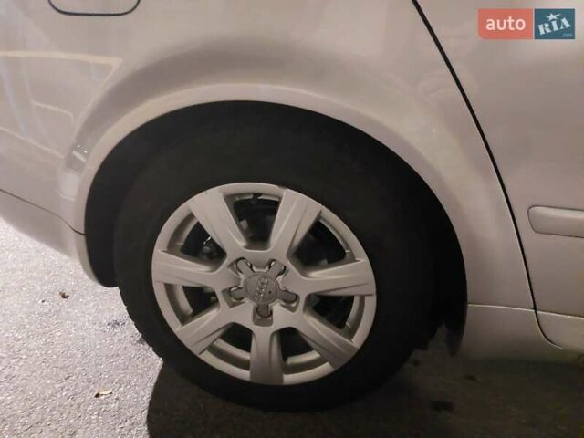 Серый Ауди А4, объемом двигателя 1.9 л и пробегом 460 тыс. км за 5000 $, фото 10 на Automoto.ua