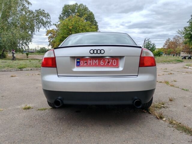 Сірий Ауді А4, об'ємом двигуна 1.6 л та пробігом 210 тис. км за 6000 $, фото 7 на Automoto.ua