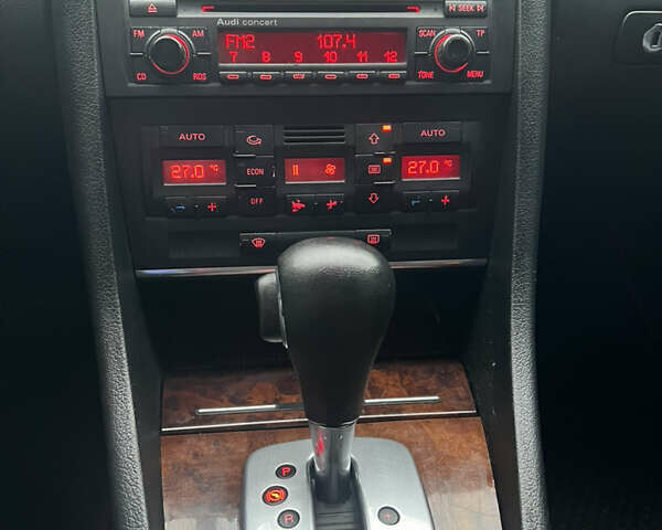 Серый Ауди А4, объемом двигателя 1.98 л и пробегом 275 тыс. км за 5800 $, фото 18 на Automoto.ua