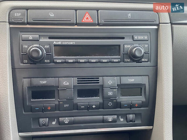 Серый Ауди А4, объемом двигателя 1.6 л и пробегом 190 тыс. км за 5499 $, фото 29 на Automoto.ua