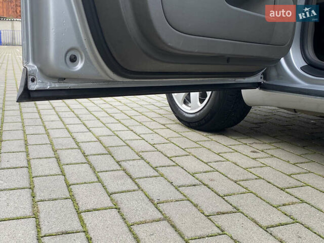 Серый Ауди А4, объемом двигателя 1.6 л и пробегом 190 тыс. км за 5499 $, фото 40 на Automoto.ua