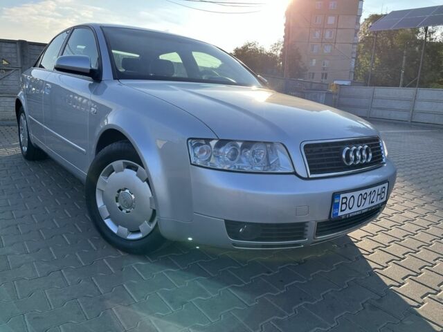 Сірий Ауді А4, об'ємом двигуна 1.6 л та пробігом 253 тис. км за 5999 $, фото 4 на Automoto.ua