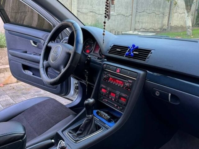 Сірий Ауді А4, об'ємом двигуна 2 л та пробігом 223 тис. км за 5000 $, фото 8 на Automoto.ua