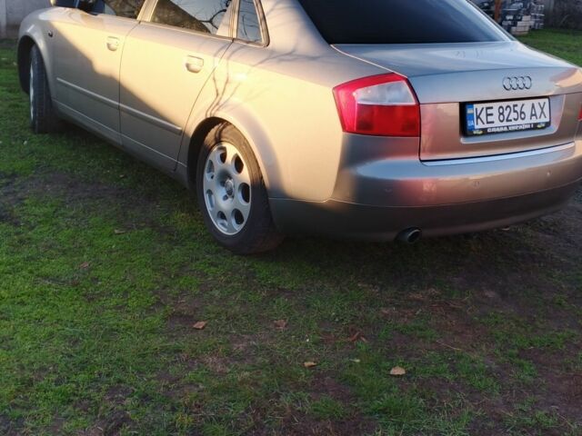 Сірий Ауді А4, об'ємом двигуна 2 л та пробігом 3 тис. км за 6200 $, фото 5 на Automoto.ua