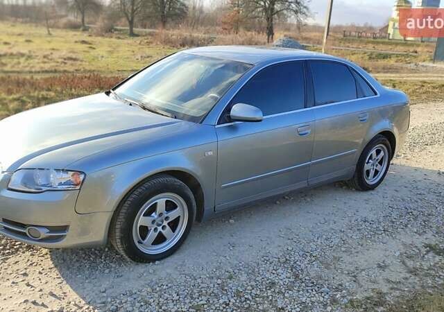 Серый Ауди А4, объемом двигателя 2.01 л и пробегом 300 тыс. км за 4950 $, фото 3 на Automoto.ua