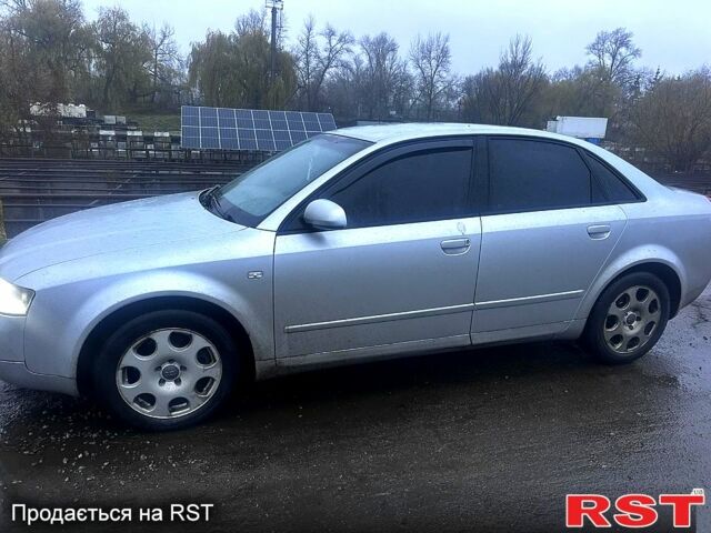 Сірий Ауді А4, об'ємом двигуна 1.8 л та пробігом 220 тис. км за 3900 $, фото 7 на Automoto.ua