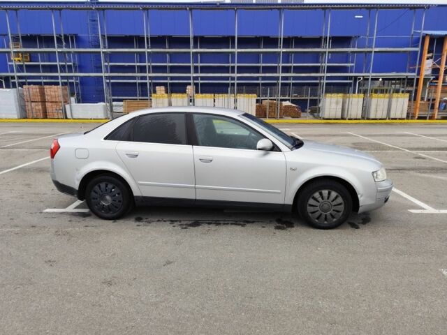 Серый Ауди А4, объемом двигателя 0 л и пробегом 410 тыс. км за 3000 $, фото 4 на Automoto.ua