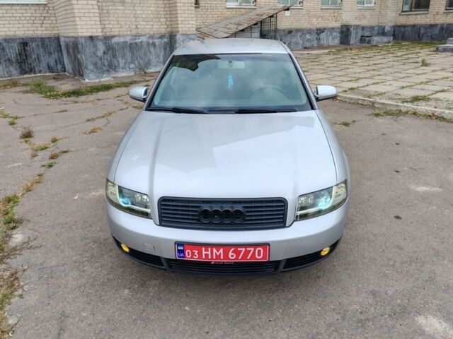 Сірий Ауді А4, об'ємом двигуна 1.6 л та пробігом 210 тис. км за 6000 $, фото 13 на Automoto.ua