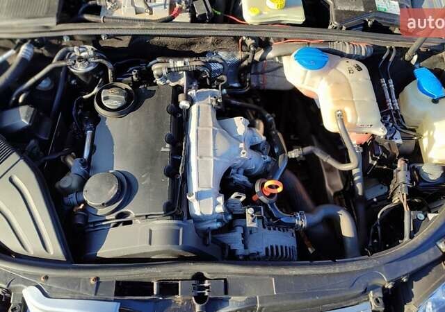 Серый Ауди А4, объемом двигателя 2.01 л и пробегом 300 тыс. км за 4950 $, фото 13 на Automoto.ua