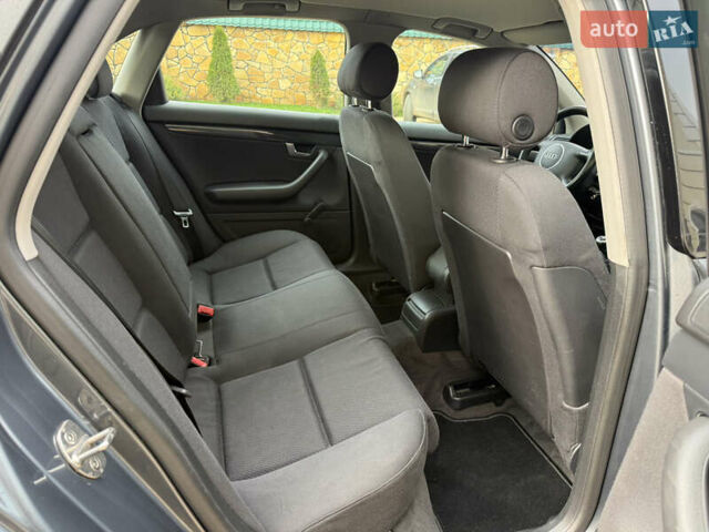 Серый Ауди А4, объемом двигателя 2 л и пробегом 220 тыс. км за 5750 $, фото 10 на Automoto.ua