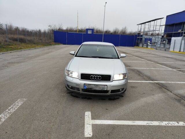 Серый Ауди А4, объемом двигателя 0 л и пробегом 410 тыс. км за 3000 $, фото 6 на Automoto.ua