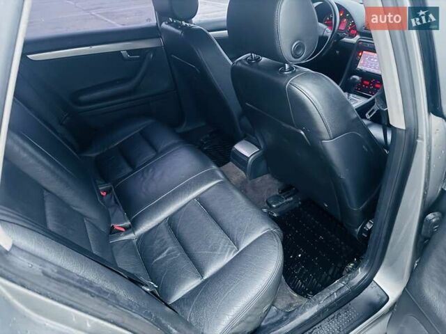 Сірий Ауді А4, об'ємом двигуна 1.8 л та пробігом 310 тис. км за 4300 $, фото 9 на Automoto.ua