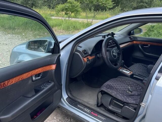 Серый Ауди А4, объемом двигателя 1.8 л и пробегом 250 тыс. км за 3800 $, фото 6 на Automoto.ua