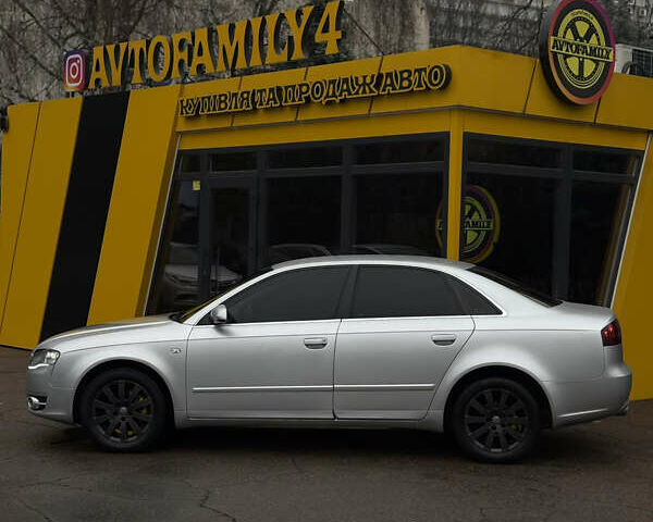 Серый Ауди А4, объемом двигателя 2 л и пробегом 234 тыс. км за 6500 $, фото 7 на Automoto.ua