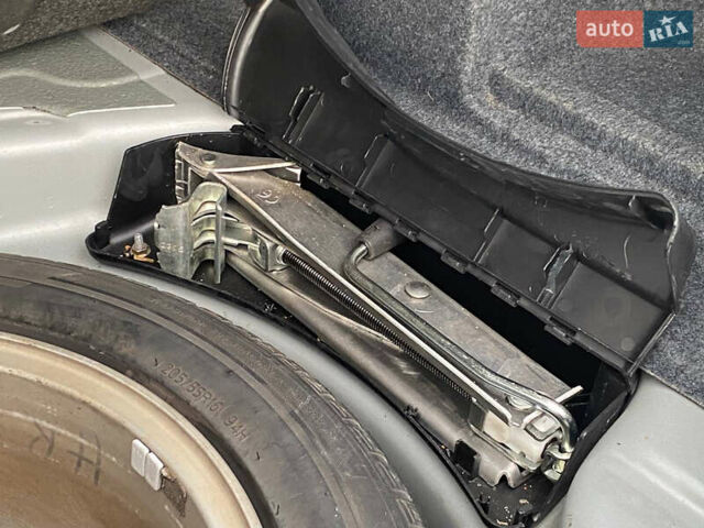 Ауди А4 2005 в Самборе на Automoto.ua Серый Ауди А4, объемом двигателя 1.8 л и пробегом 257 тыс. км за 6999 $, фото 74 на Automoto.ua