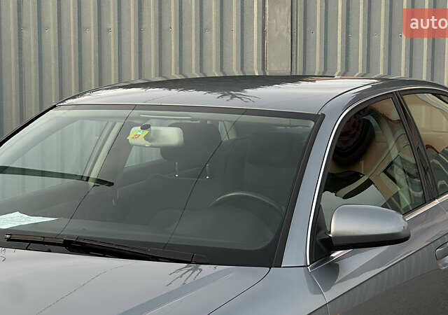 Сірий Ауді А4, об'ємом двигуна 1.8 л та пробігом 257 тис. км за 6799 $, фото 11 на Automoto.ua