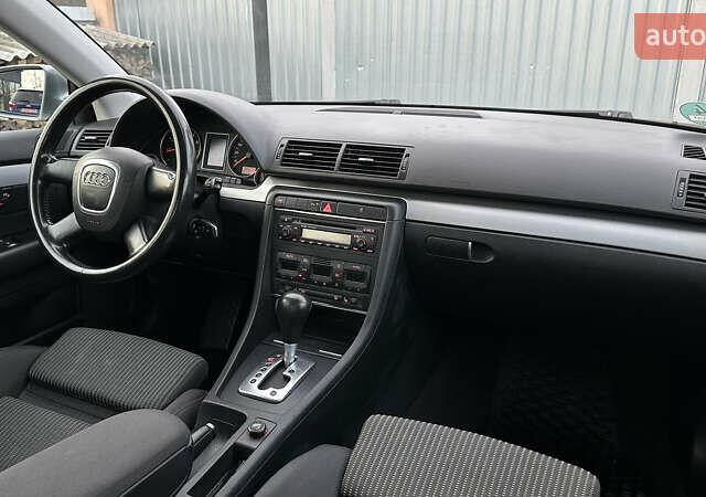 Сірий Ауді А4, об'ємом двигуна 1.8 л та пробігом 257 тис. км за 6799 $, фото 66 на Automoto.ua