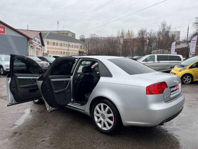 Сірий Ауді А4, об'ємом двигуна 3 л та пробігом 274 тис. км за 7490 $, фото 21 на Automoto.ua