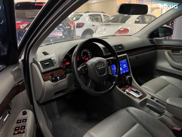 Серый Ауди А4, объемом двигателя 0 л и пробегом 213 тыс. км за 6700 $, фото 3 на Automoto.ua