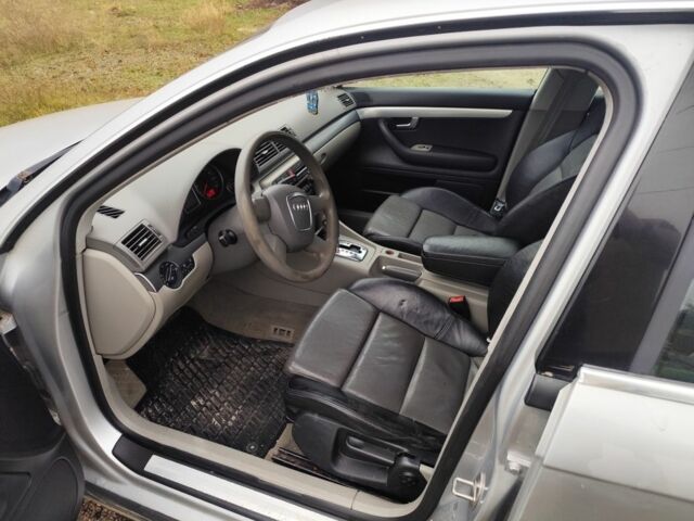 Серый Ауди А4, объемом двигателя 2 л и пробегом 300 тыс. км за 3000 $, фото 13 на Automoto.ua