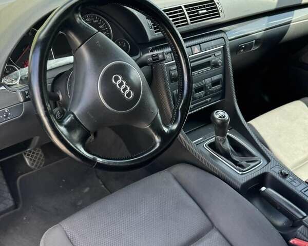 Серый Ауди А4, объемом двигателя 1.6 л и пробегом 209 тыс. км за 5299 $, фото 10 на Automoto.ua