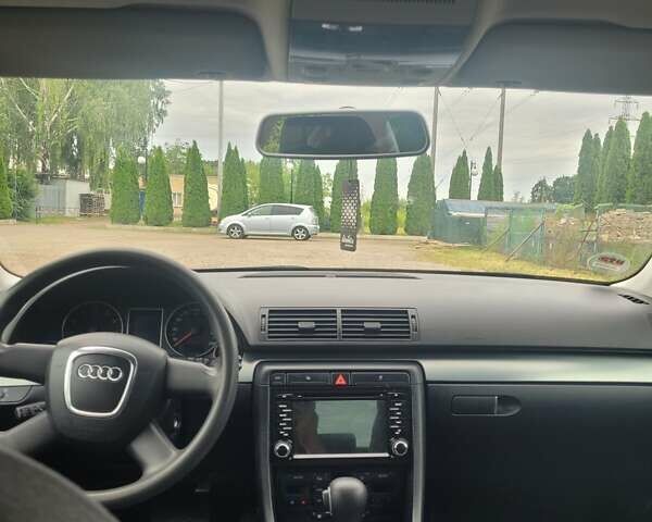 Сірий Ауді А4, об'ємом двигуна 2 л та пробігом 203 тис. км за 6999 $, фото 8 на Automoto.ua