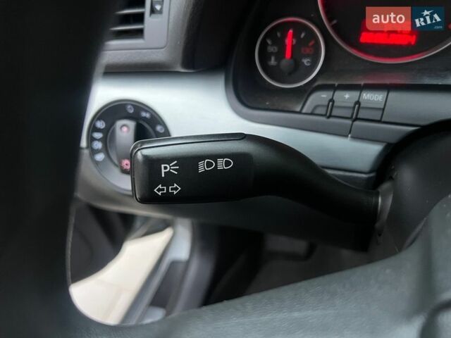 Серый Ауди А4, объемом двигателя 2 л и пробегом 174 тыс. км за 7100 $, фото 41 на Automoto.ua