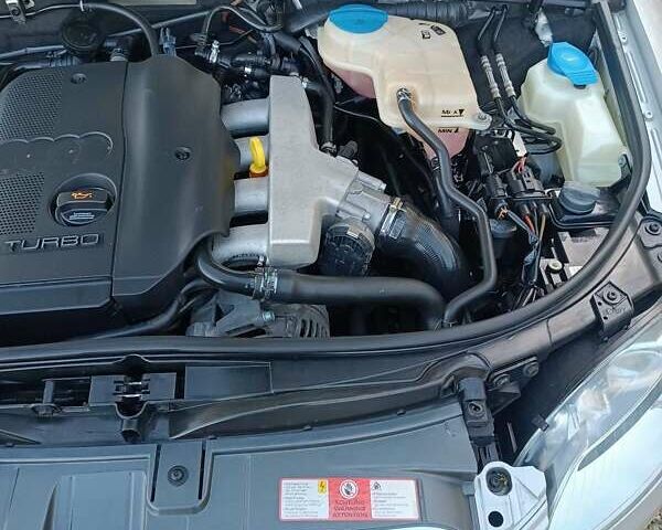 Сірий Ауді А4, об'ємом двигуна 1.8 л та пробігом 184 тис. км за 7999 $, фото 27 на Automoto.ua