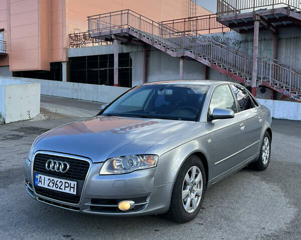 Серый Ауди А4, объемом двигателя 2 л и пробегом 319 тыс. км за 6500 $, фото 1 на Automoto.ua