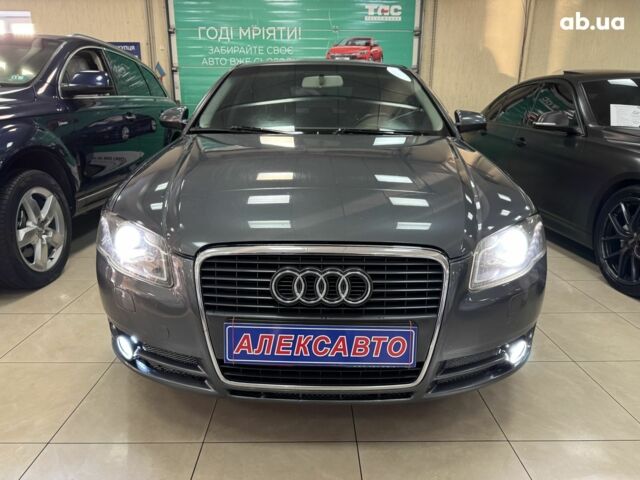 Серый Ауди А4, объемом двигателя 0 л и пробегом 213 тыс. км за 6700 $, фото 9 на Automoto.ua