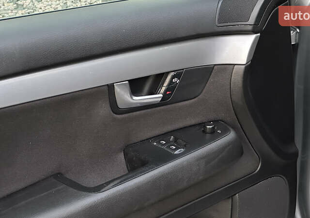 Сірий Ауді А4, об'ємом двигуна 1.8 л та пробігом 257 тис. км за 6799 $, фото 52 на Automoto.ua