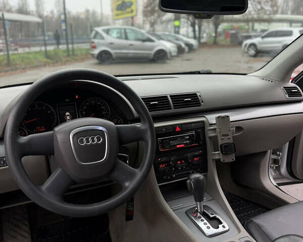 Серый Ауди А4, объемом двигателя 2 л и пробегом 234 тыс. км за 6500 $, фото 12 на Automoto.ua