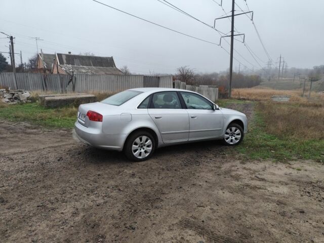 Серый Ауди А4, объемом двигателя 2 л и пробегом 300 тыс. км за 3000 $, фото 2 на Automoto.ua