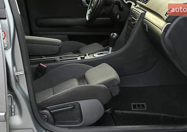 Сірий Ауді А4, об'ємом двигуна 1.8 л та пробігом 257 тис. км за 6799 $, фото 63 на Automoto.ua