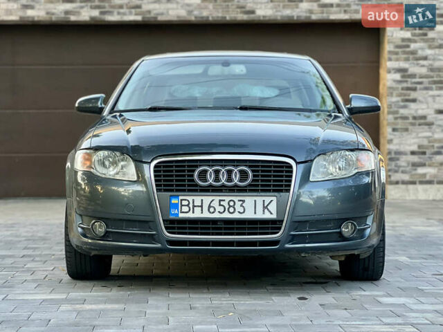 Серый Ауди А4, объемом двигателя 2 л и пробегом 268 тыс. км за 5900 $, фото 3 на Automoto.ua