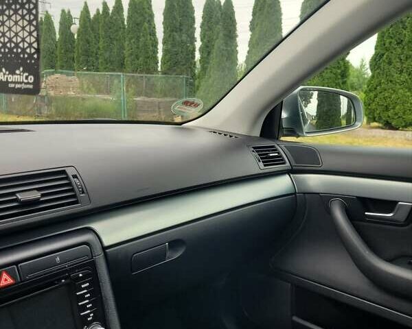 Сірий Ауді А4, об'ємом двигуна 2 л та пробігом 203 тис. км за 6999 $, фото 12 на Automoto.ua