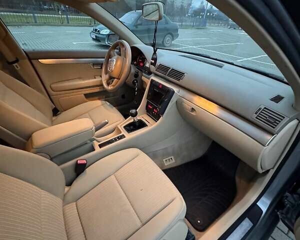 Серый Ауди А4, объемом двигателя 1.6 л и пробегом 319 тыс. км за 6350 $, фото 15 на Automoto.ua