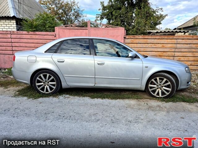 Ауди А4 2005 в Днепре (Днепропетровске) на Automoto.ua Серый Ауди А4, объемом двигателя 1.8 л и пробегом 300 тыс. км за 6500 $, фото 2 на Automoto.ua