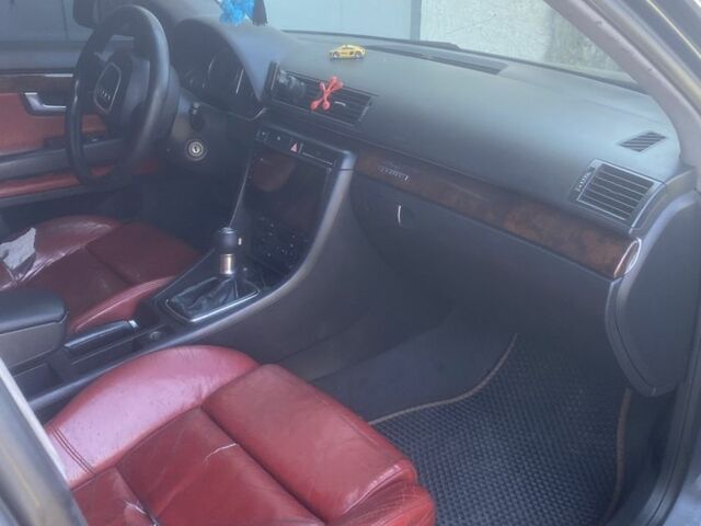 Сірий Ауді А4, об'ємом двигуна 1.8 л та пробігом 367 тис. км за 5400 $, фото 18 на Automoto.ua